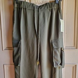 MICHAEL KORS ● Olive green pants